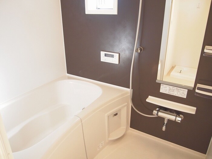 物件内観写真6　(バス／シャワールーム等)
