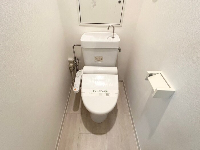 物件内観写真16　(トイレ)