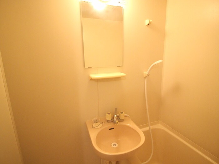 物件内観写真10　(洗面)