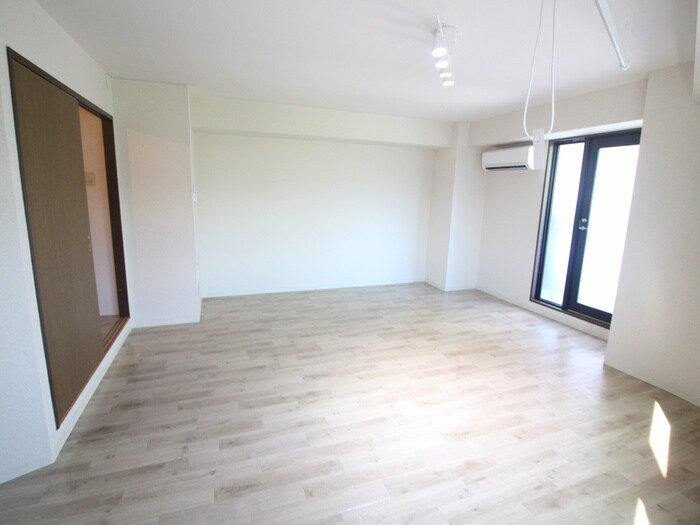 物件内観写真13　(居室)