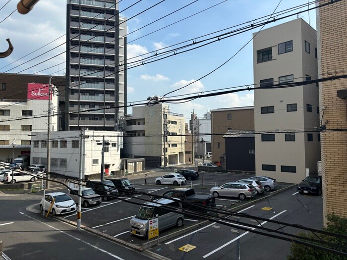 物件内観写真19　(室内からの展望)