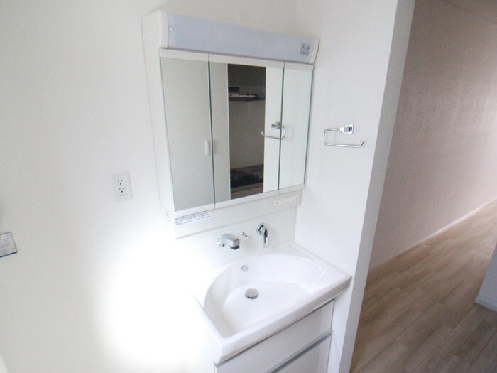 物件内観写真16　(洗面)