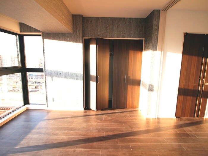 物件内観写真10　(居室)