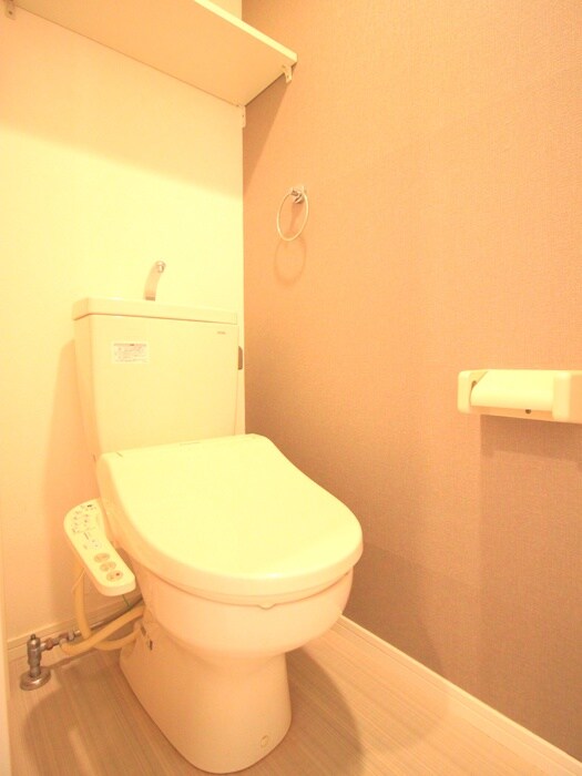 物件内観写真14　(トイレ)