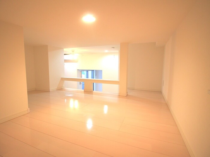 物件内観写真18　(ロフト)