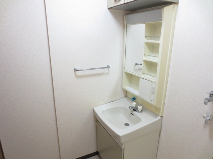 物件内観写真11　(洗面)