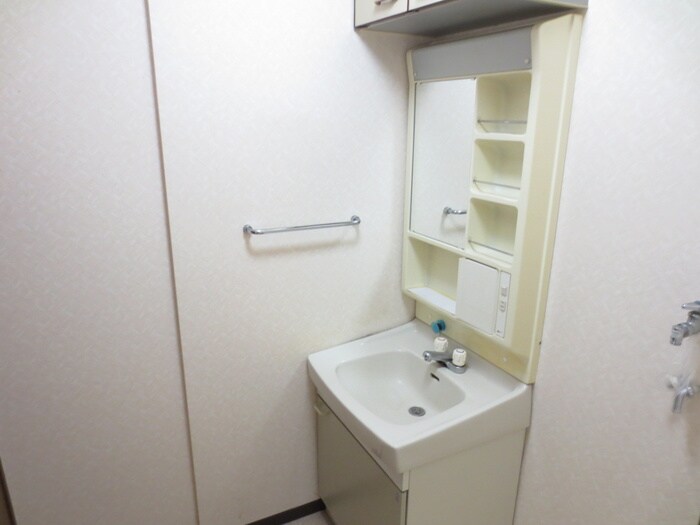 物件内観写真13　(洗面)