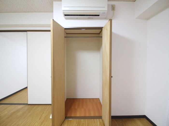 物件内観写真15　(収納)