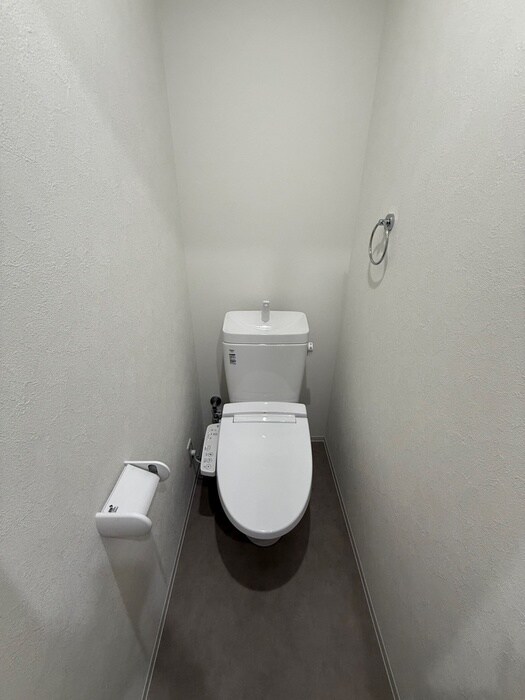 物件内観写真12　(トイレ)