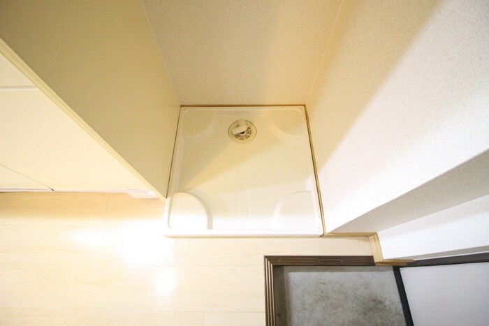 物件内観写真11　(洗濯機置場)