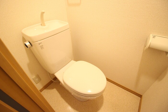 物件内観写真12　(トイレ)