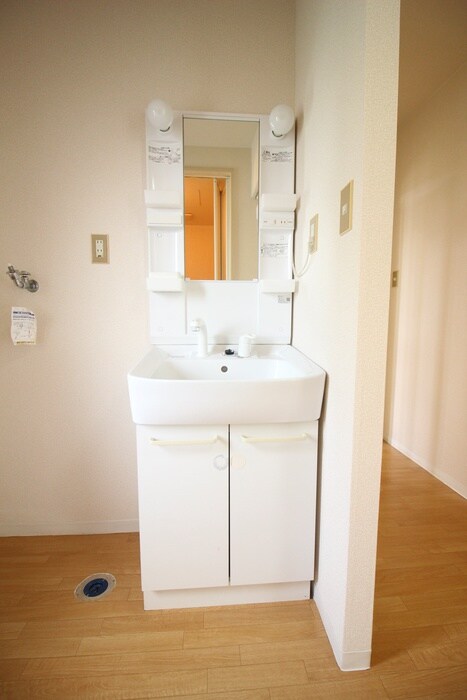 物件内観写真14　(洗面)