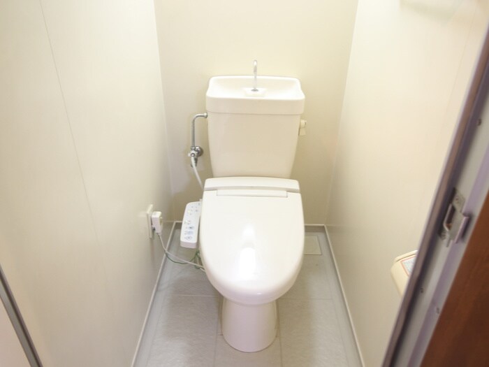 物件内観写真15　(トイレ)