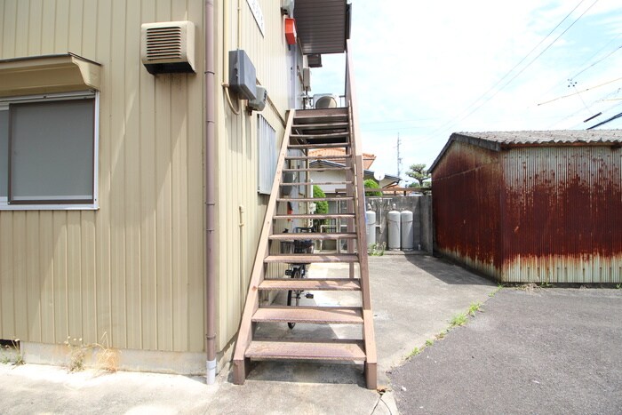 物件外観写真5　(外観写真)