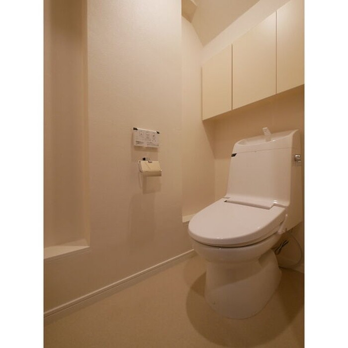 物件内観写真15　(トイレ)