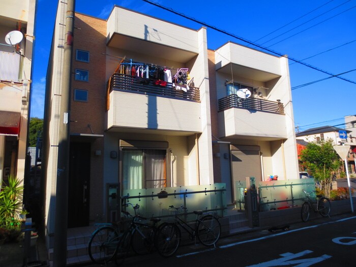 物件外観写真2　(外観写真)