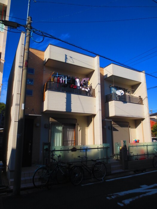 物件外観写真5　(外観写真)