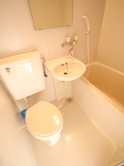 物件内観写真11　(バス／シャワールーム等)