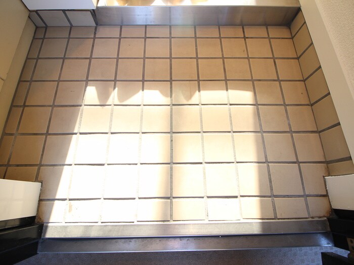 物件内観写真20　(玄関)