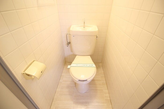 物件内観写真12　(トイレ)