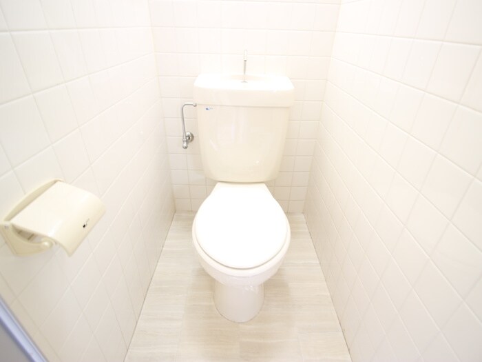 物件内観写真12　(トイレ)