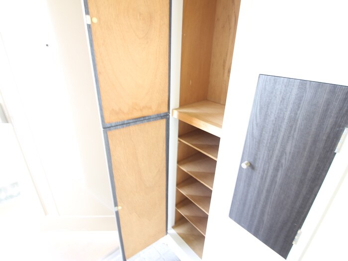 物件内観写真21　(靴箱)