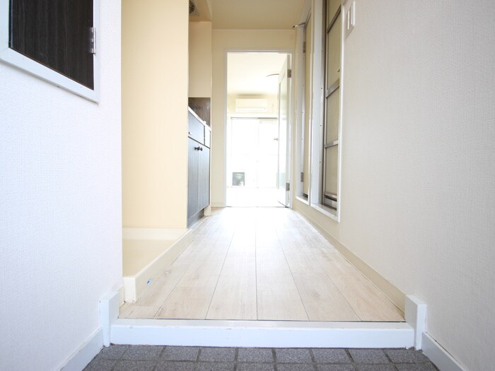 物件内観写真22　(廊下)