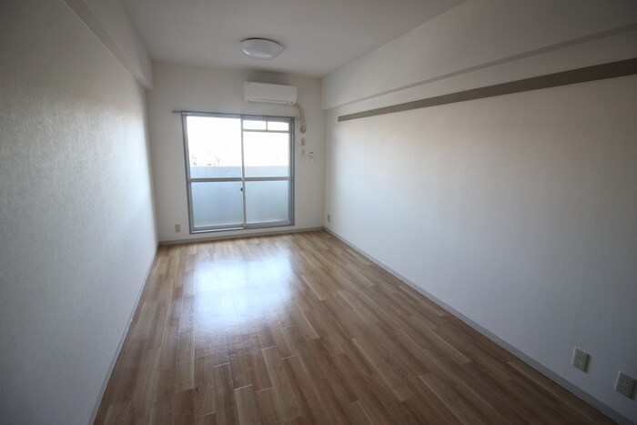 物件内観写真22　(居室)