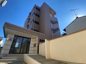 サンメゾン芳野外観写真