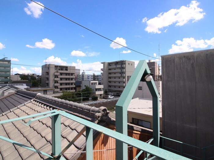 物件内観写真15　(室内からの展望)