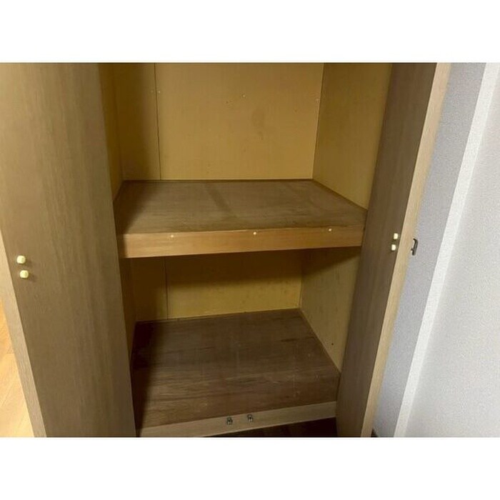 物件内観写真15　(収納)