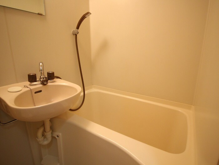 物件内観写真12　(バス／シャワールーム等)