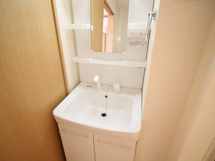 物件内観写真6　(洗面)