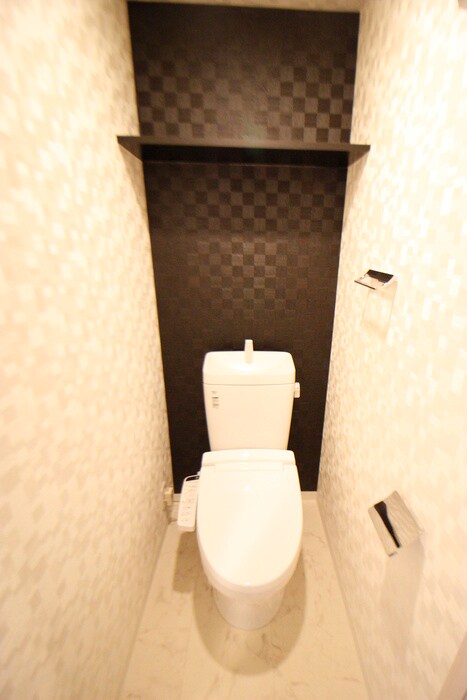 物件内観写真12　(トイレ)