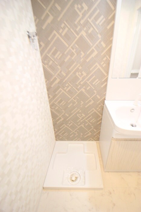 物件内観写真13　(洗濯機置場)