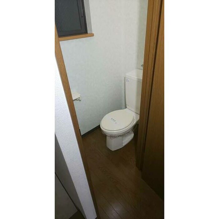 物件内観写真12　(トイレ)