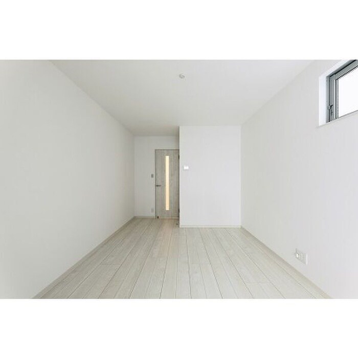 物件内観写真3　(居室)