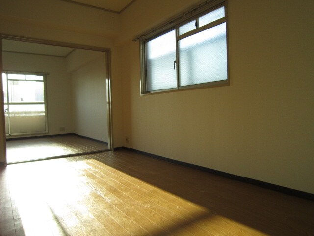 物件内観写真11　(居室)