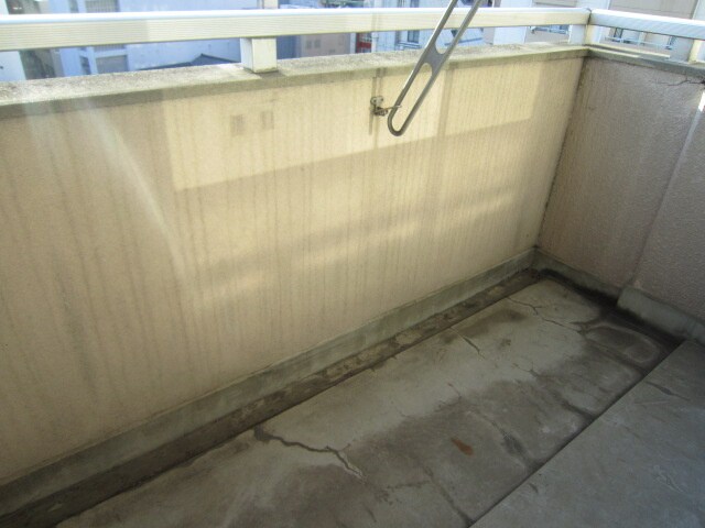 物件内観写真16　(収納)