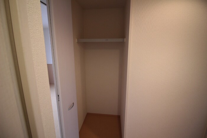 物件内観写真11　(収納)