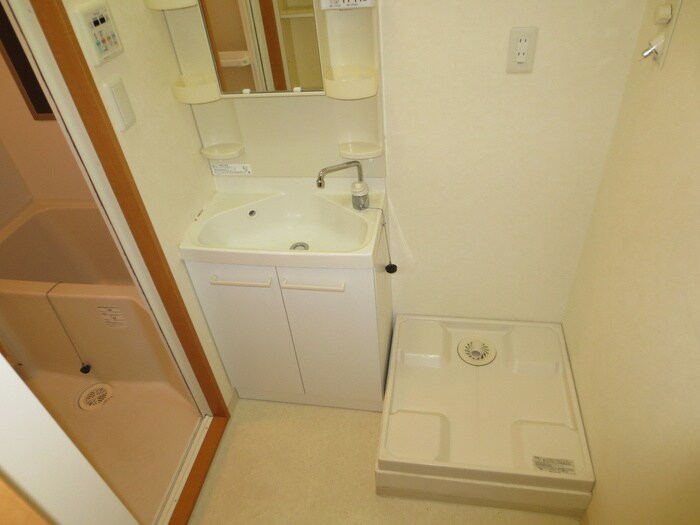 物件内観写真13　(洗面)