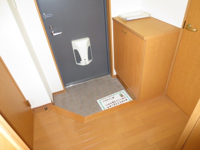 物件内観写真16　(靴箱)