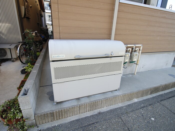 物件外観写真4　(建物設備)