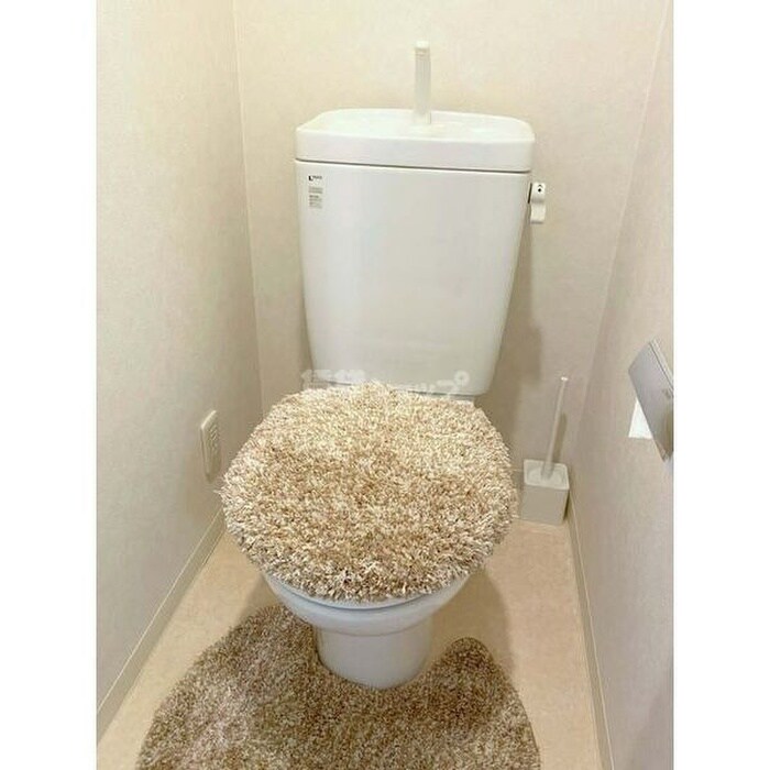 物件内観写真12　(トイレ)