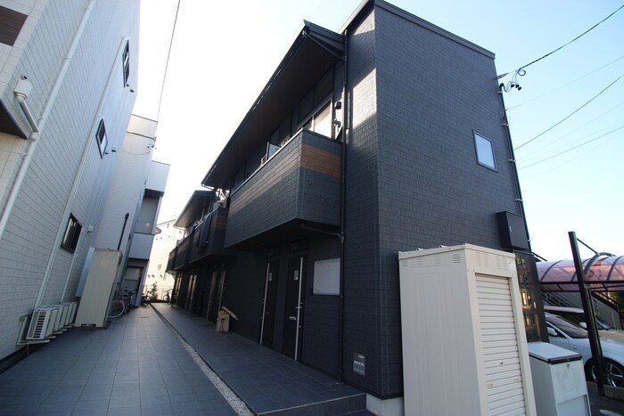 物件外観写真3　(外観写真)