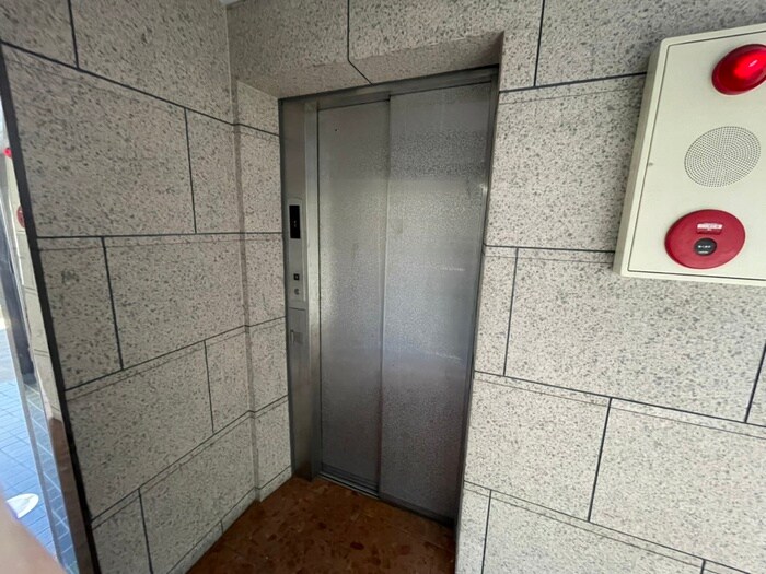 物件外観写真2　(建物設備)