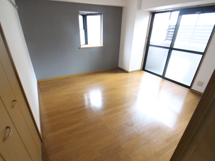 物件内観写真19　(居室)