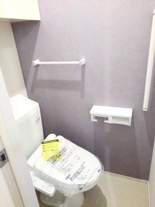 物件内観写真11　(トイレ)