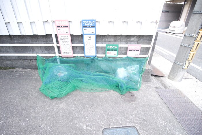 物件外観写真6　(その他)