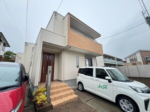 本郷貸家外観写真